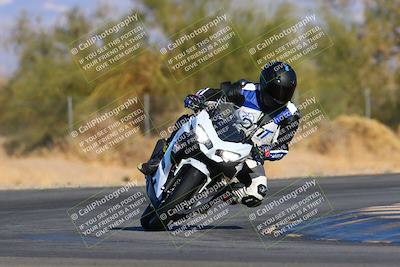 media/Jan-08-2022-SoCal Trackdays (Sat) [[1ec2777125]]/Turn 2 (150pm)/